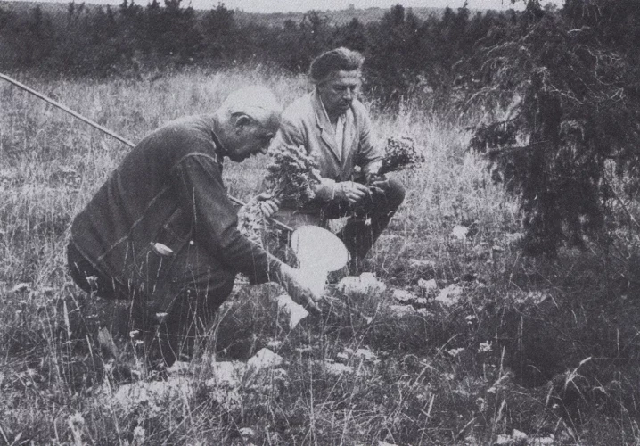 Elisa Claro Breton, Benjamin Péret et André Breton à Saint-Cirq-Lapopie © succession Elisa Claro Breton, courtesy Association Atelier André Breton