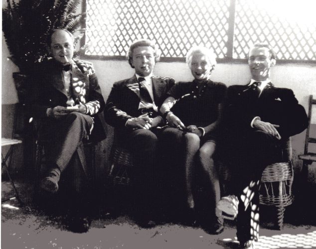 Benjamin Péret, André Breton, Jacqueline Lamba et Domingo Pérez Minik aux Canaries, 1935 © courtesy Association Atelier André Breton